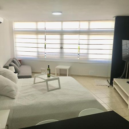 Studio Los Cristianos Beach Екстериор снимка