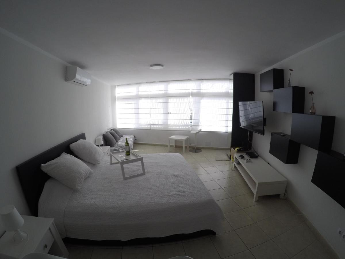Studio Los Cristianos Beach Екстериор снимка