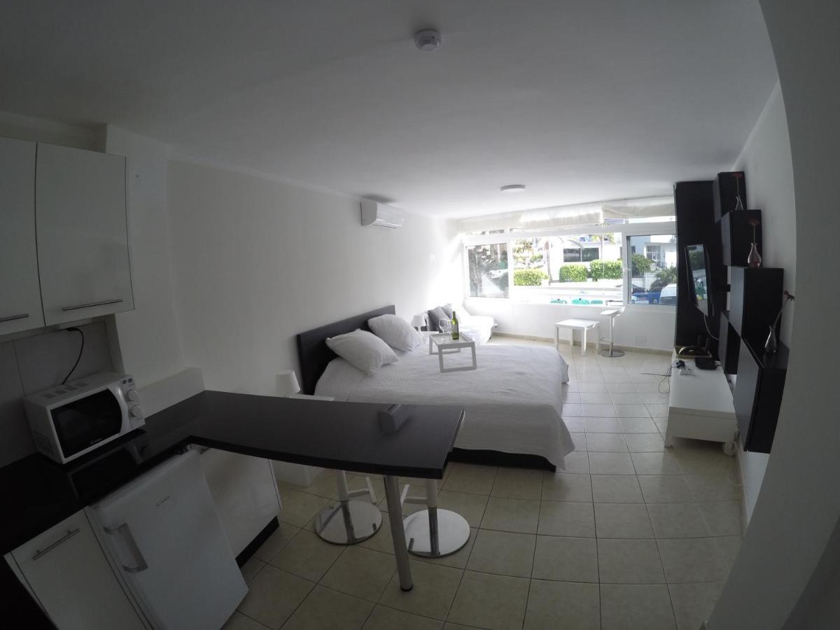 Studio Los Cristianos Beach Екстериор снимка