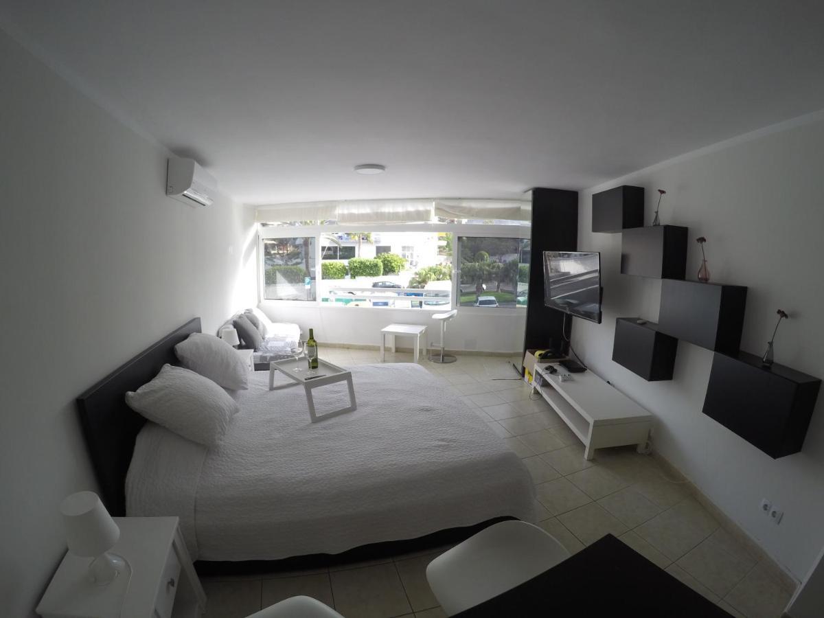 Studio Los Cristianos Beach Екстериор снимка