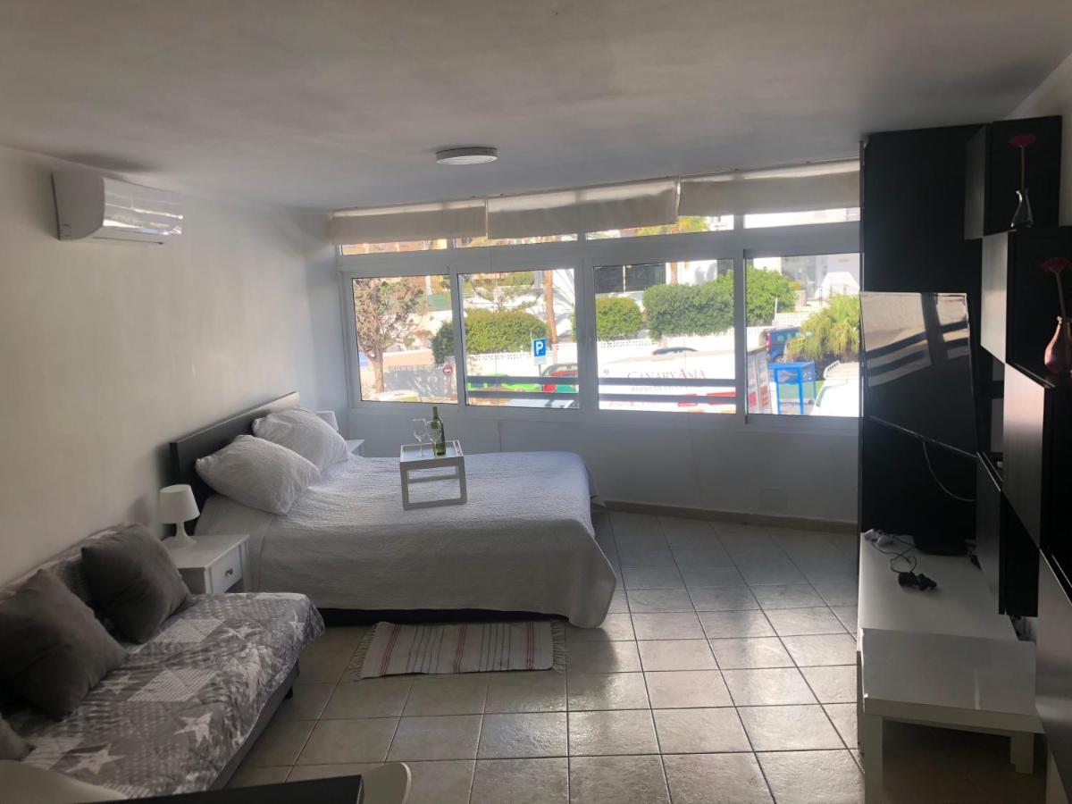 Studio Los Cristianos Beach Екстериор снимка