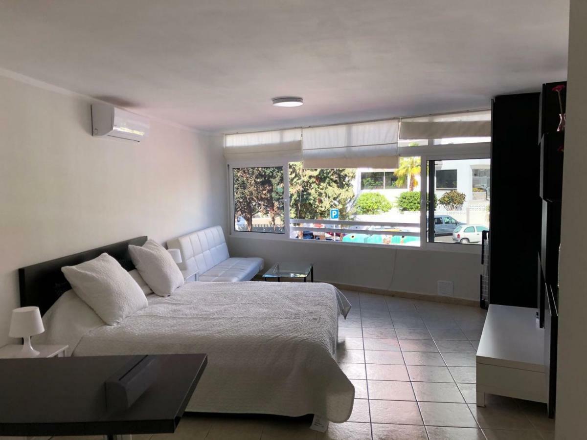 Studio Los Cristianos Beach Екстериор снимка