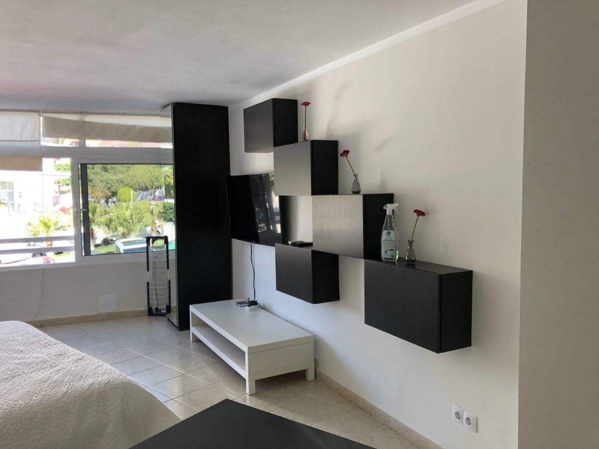 Studio Los Cristianos Beach Екстериор снимка