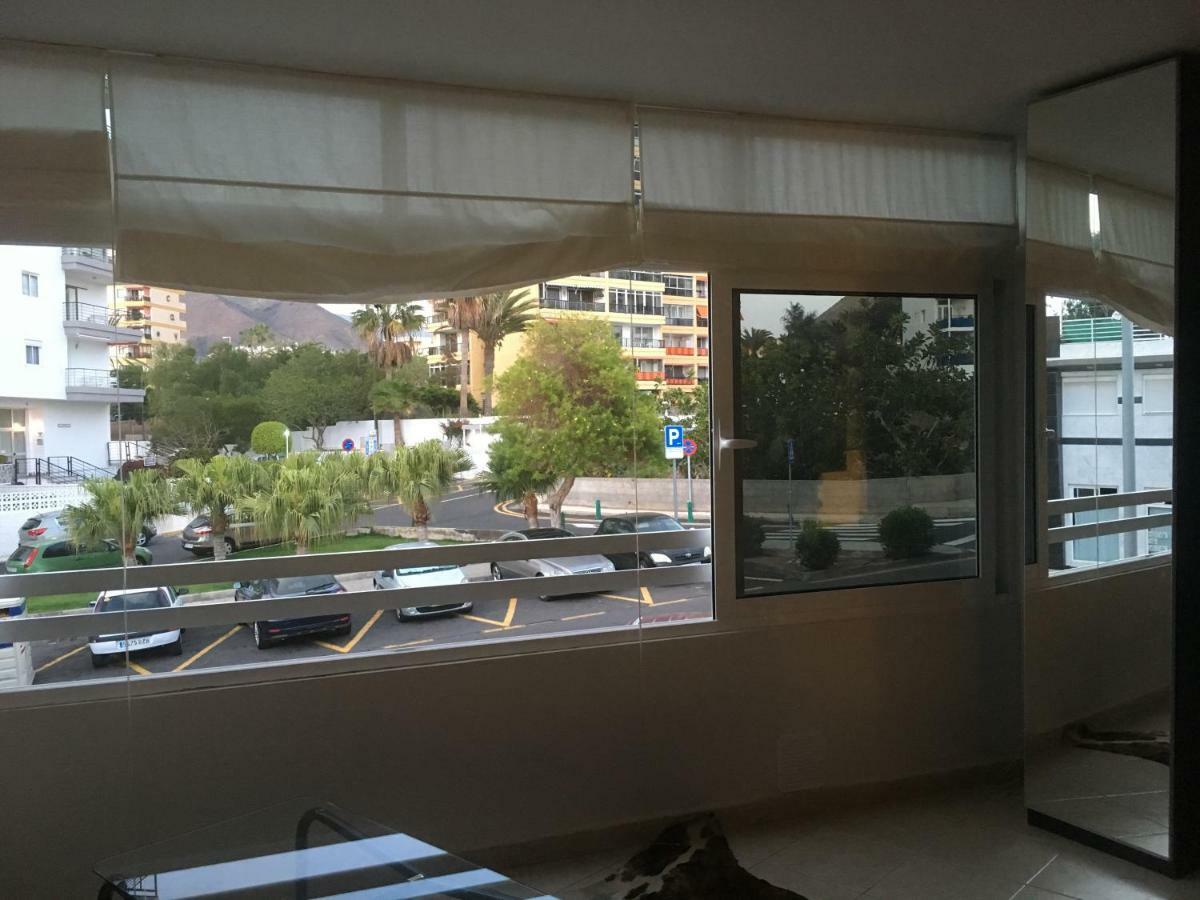 Studio Los Cristianos Beach Екстериор снимка