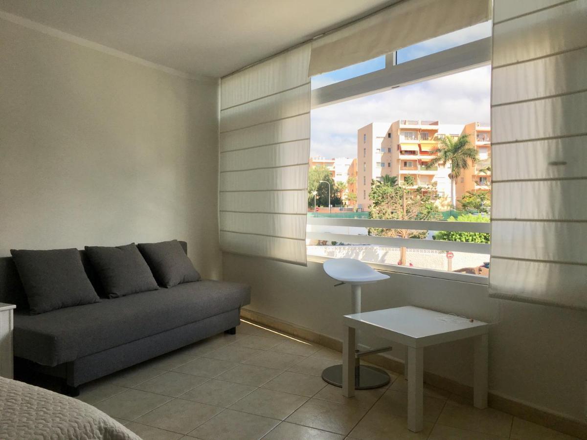Studio Los Cristianos Beach Екстериор снимка
